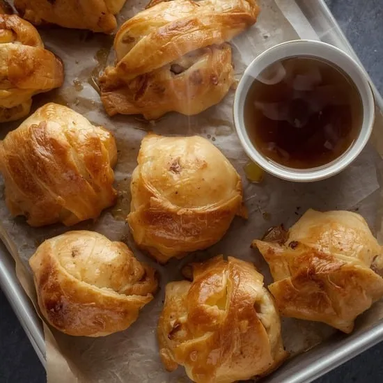 Breakfast Pigs in a Blanket Recipe